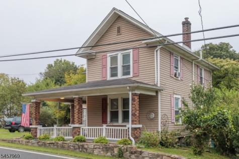 687 Riegelsville Road Holland NJ 08848