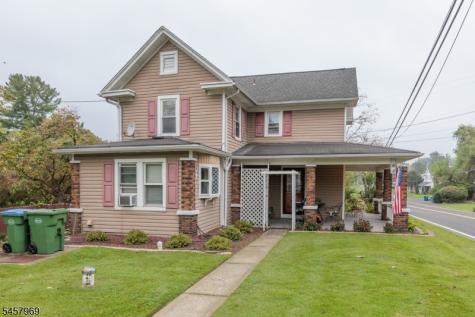 687 Riegelsville Road Holland NJ 08848