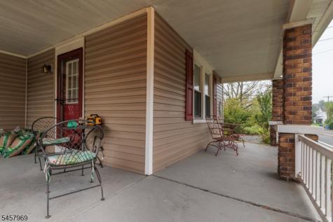 687 Riegelsville Road Holland NJ 08848