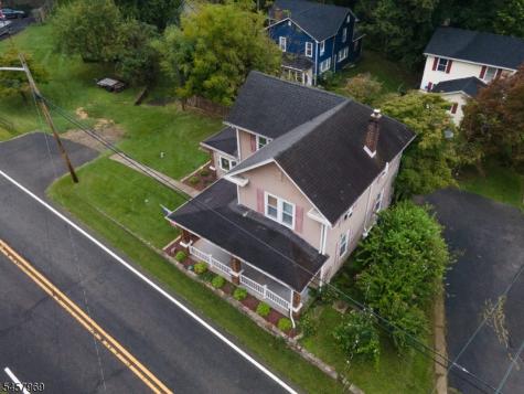 687 Riegelsville Road Holland NJ 08848