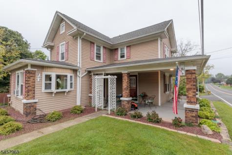 687 Riegelsville Road Holland NJ 08848