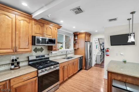 18 Belle Terre Road West Orange NJ 07052