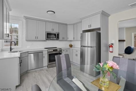 83 Mountain Boulevard Watchung NJ 07069