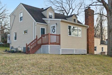83 Mountain Boulevard Watchung NJ 07069
