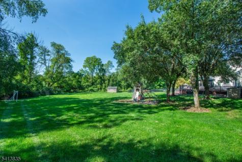 9 Tracey Lane Mount Olive NJ 07828