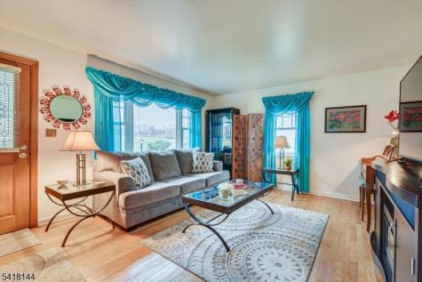 1812 Woodland Avenue South Plainfield NJ 07080