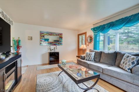 1812 Woodland Avenue South Plainfield NJ 07080