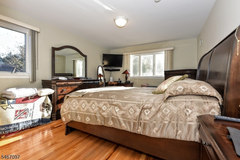 144 Romaine Road North Haledon NJ 07508