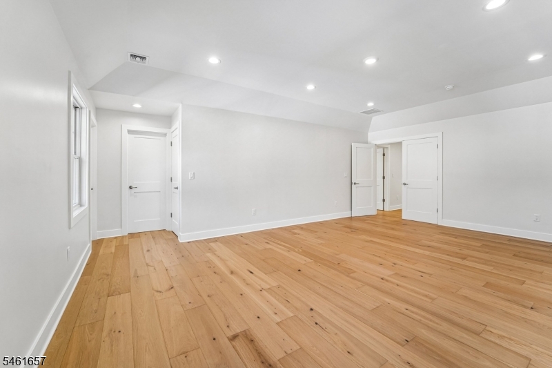 11 Scarlet Drive Piscataway NJ 08854