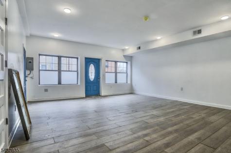 9017 Riverside Place North Bergen NJ 07047