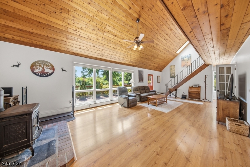 26 Lake Shore Road W Hardyston NJ 07460