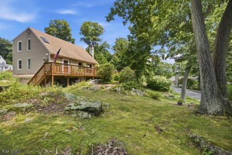 26 Lake Shore Road W Hardyston NJ 07460