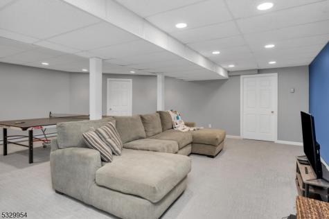 60 Kinnan Way Bernards NJ 07920