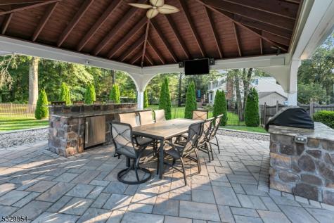 60 Kinnan Way Bernards NJ 07920