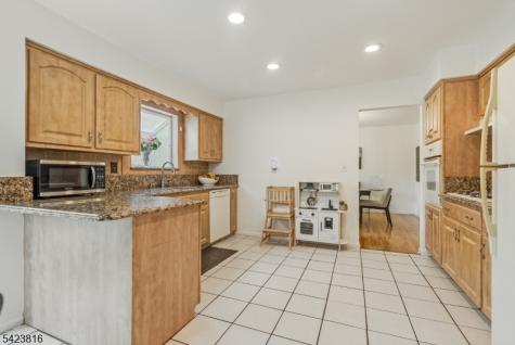 645 Foothill Road Bridgewater NJ 08807