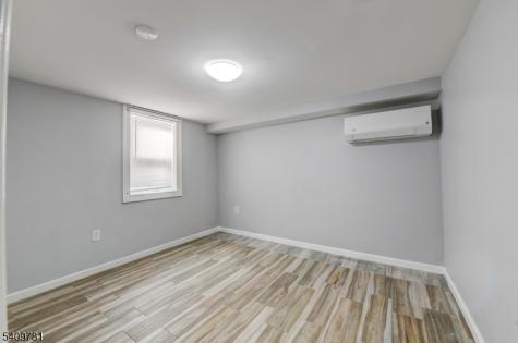 188 Pennington Street Newark NJ 07105