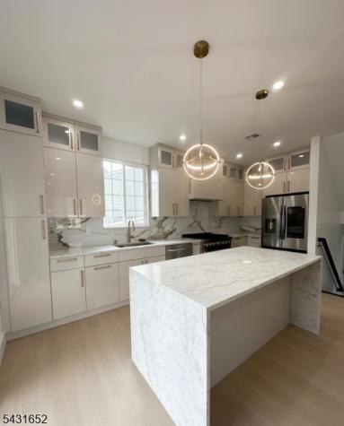 141 Lund Avenue Edison NJ 08820