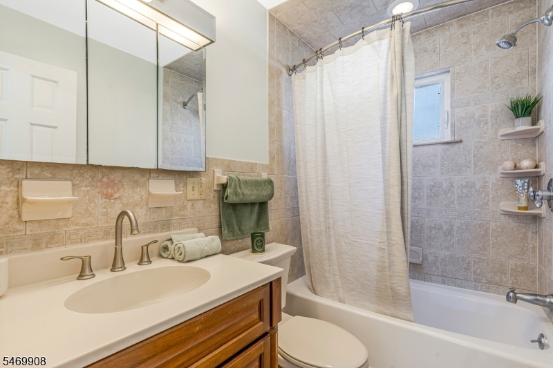 227 Willow Avenue Scotch Plains NJ 07076