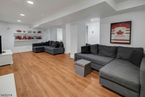74 Ball Road Mountain Lakes NJ 07046