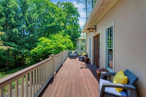 74 Ball Road Mountain Lakes NJ 07046