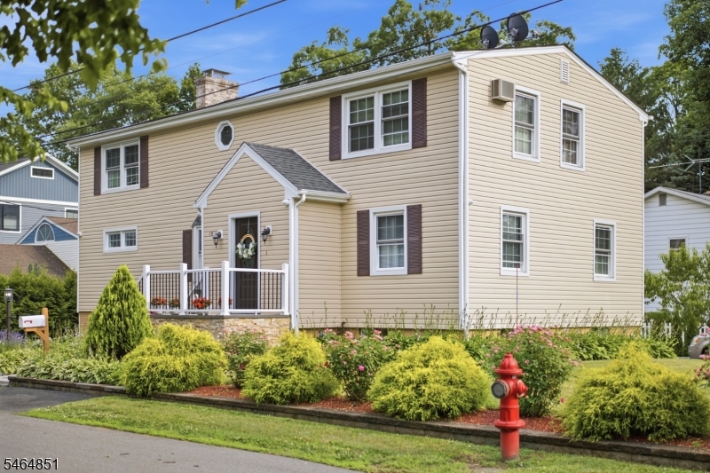 15 Spruce Place Denville NJ 07834