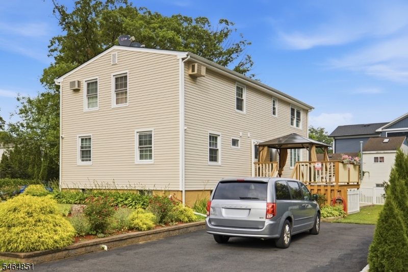 15 Spruce Place Denville NJ 07834