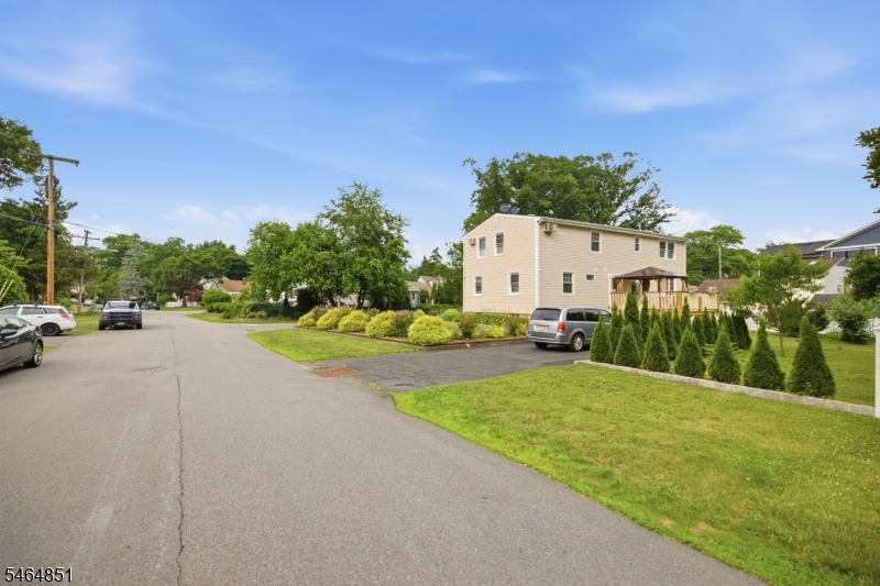 15 Spruce Place Denville NJ 07834