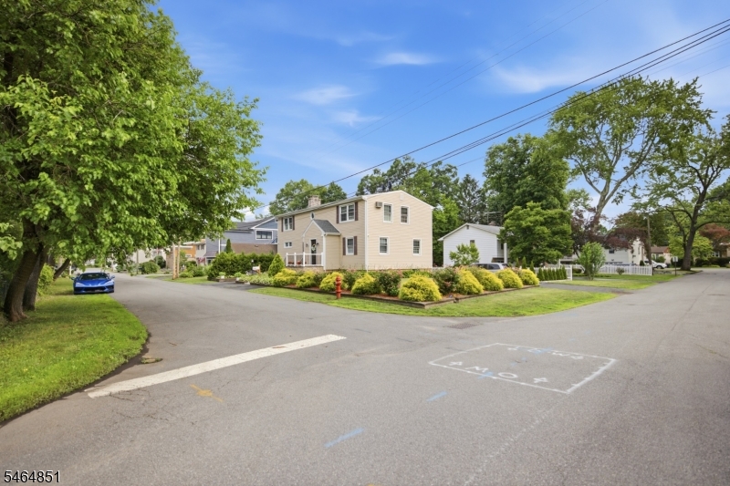 15 Spruce Place Denville NJ 07834