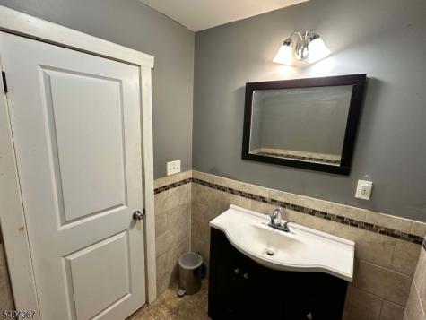 314 N Maple Avenue East Orange NJ 07017