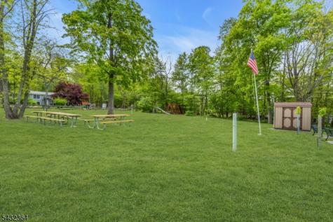 20 Plaza Drive Hampton NJ 07860