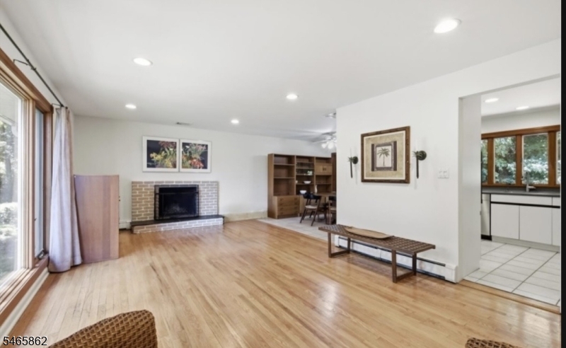 17 Ellsworth Avenue Morris NJ 07960
