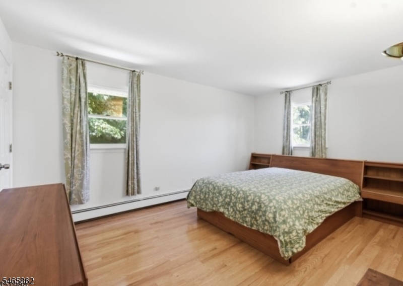 17 Ellsworth Avenue Morris NJ 07960