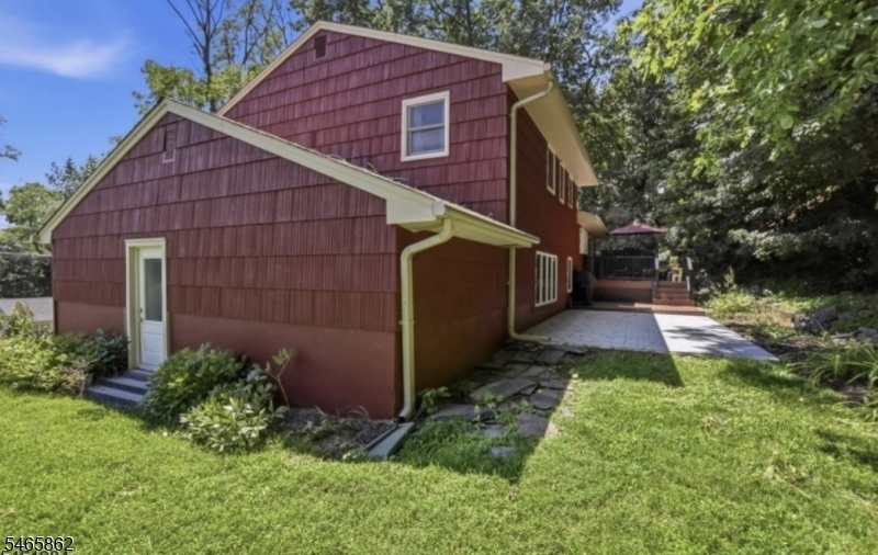 17 Ellsworth Avenue Morris NJ 07960
