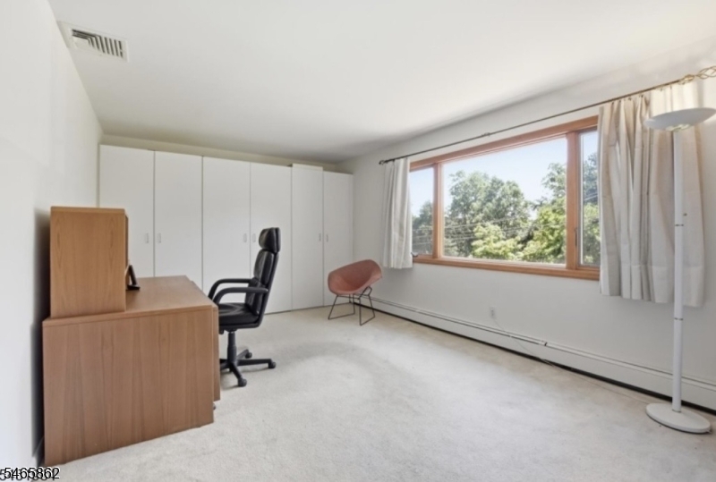 17 Ellsworth Avenue Morris NJ 07960