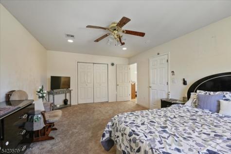 439 Fairview Avenue Woodbridge NJ 07067
