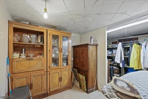 439 Fairview Avenue Woodbridge NJ 07067