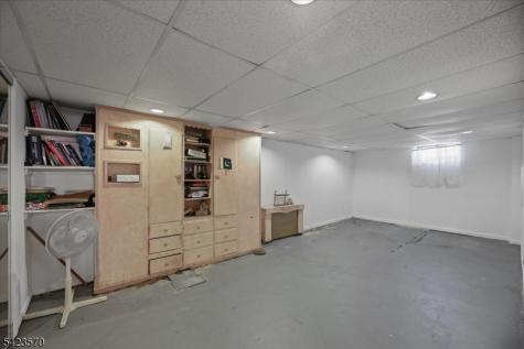 439 Fairview Avenue Woodbridge NJ 07067