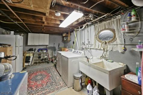 439 Fairview Avenue Woodbridge NJ 07067