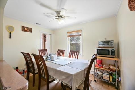 439 Fairview Avenue Woodbridge NJ 07067