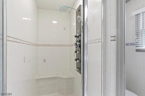 328 Hillside Avenue Livingston NJ 07039