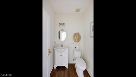 5 Longford Court Warren NJ 07059