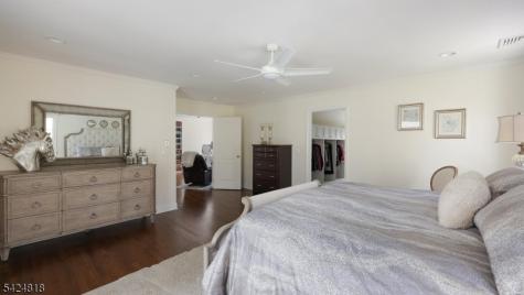 5 Longford Court Warren NJ 07059