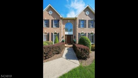 5 Longford Court Warren NJ 07059