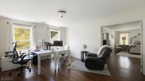 5 Longford Court Warren NJ 07059