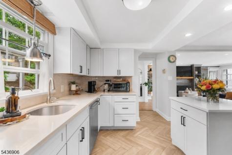 142 Walker Road West Orange NJ 07052