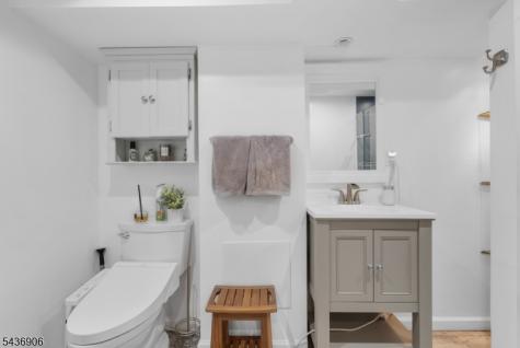 142 Walker Road West Orange NJ 07052