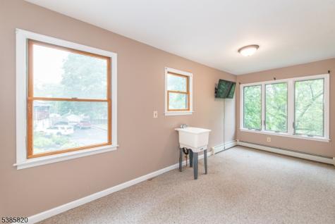 40 Castle Rock Road Jefferson NJ 07849
