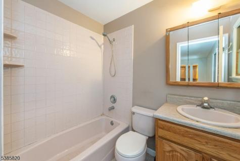 40 Castle Rock Road Jefferson NJ 07849