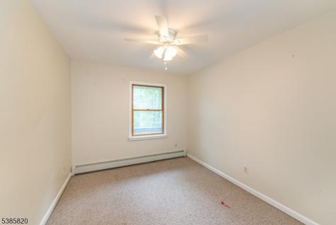 40 Castle Rock Road Jefferson NJ 07849