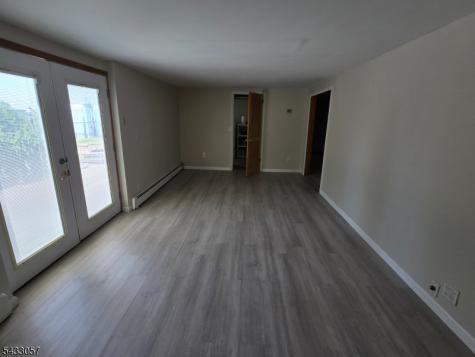 21 High Point Ci Franklin NJ 07416